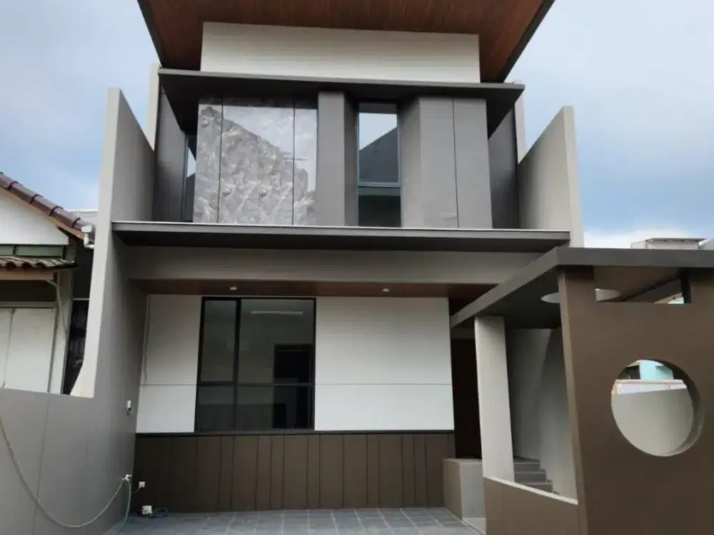 TERMURAH RUMAH 2 LANTAI SETRA DUTA GRANDE BANDUNG STRATEGIS UNIV MARANATHA TOL PASTEUR