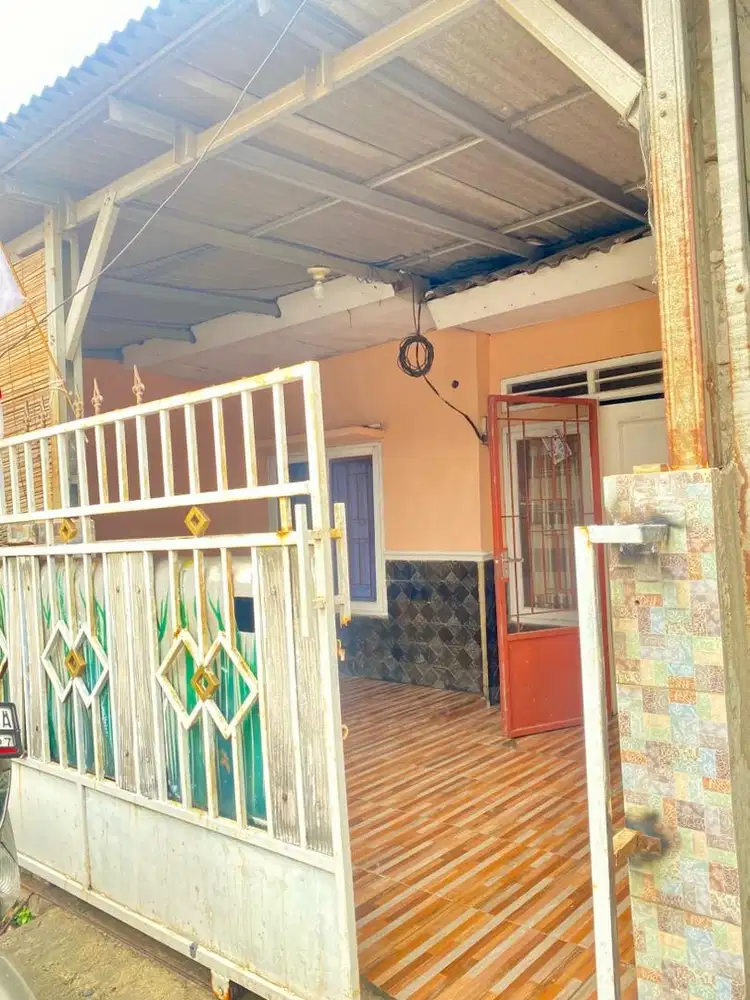 Dijual rumah di perumahan daerah rajeg murah