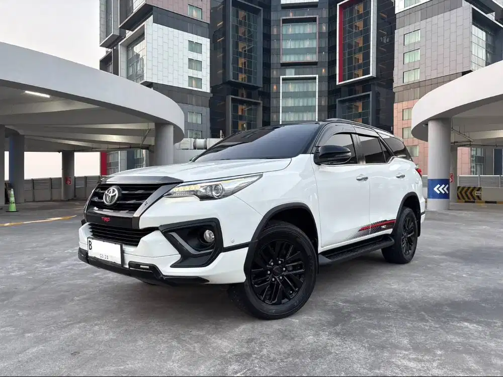Toyota Fortuner TRD Sportivo 2.4 AT Diesel/Solar 2020/2021