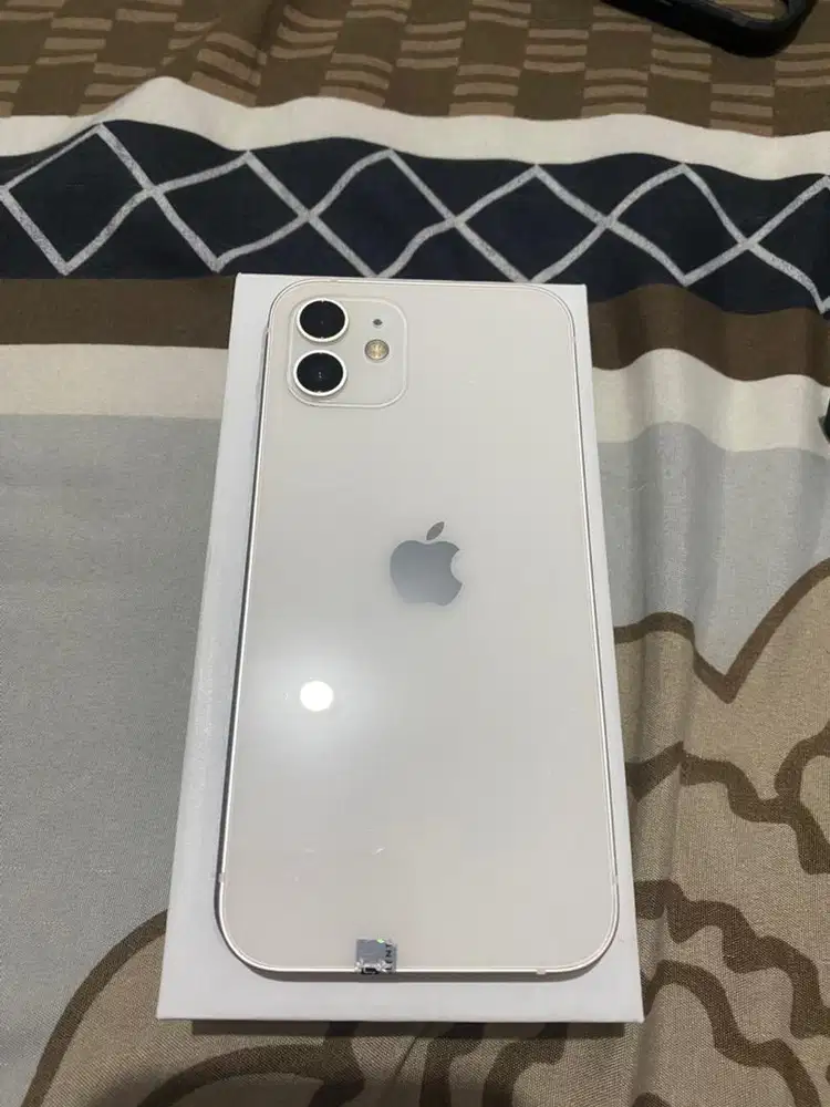 Hp iphone 12 basic mulus kaya baru