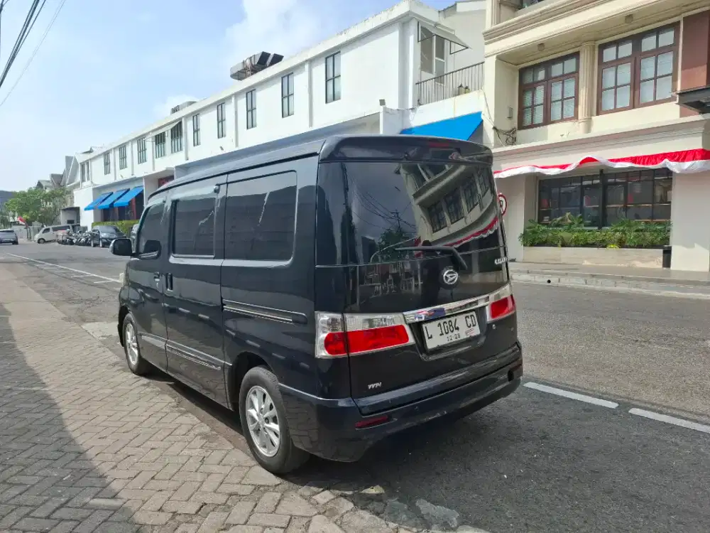 Daihatsu Luxio 2015 Bensin