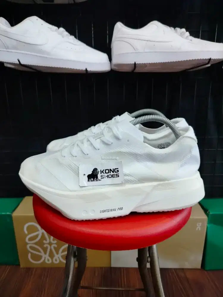 SEPATU ADIZERO ADIOS PROY WHITE