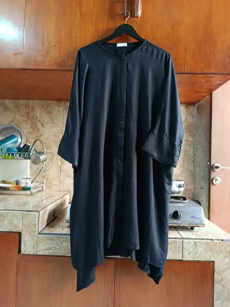 Tunik Hitam (Preloved Cabél)