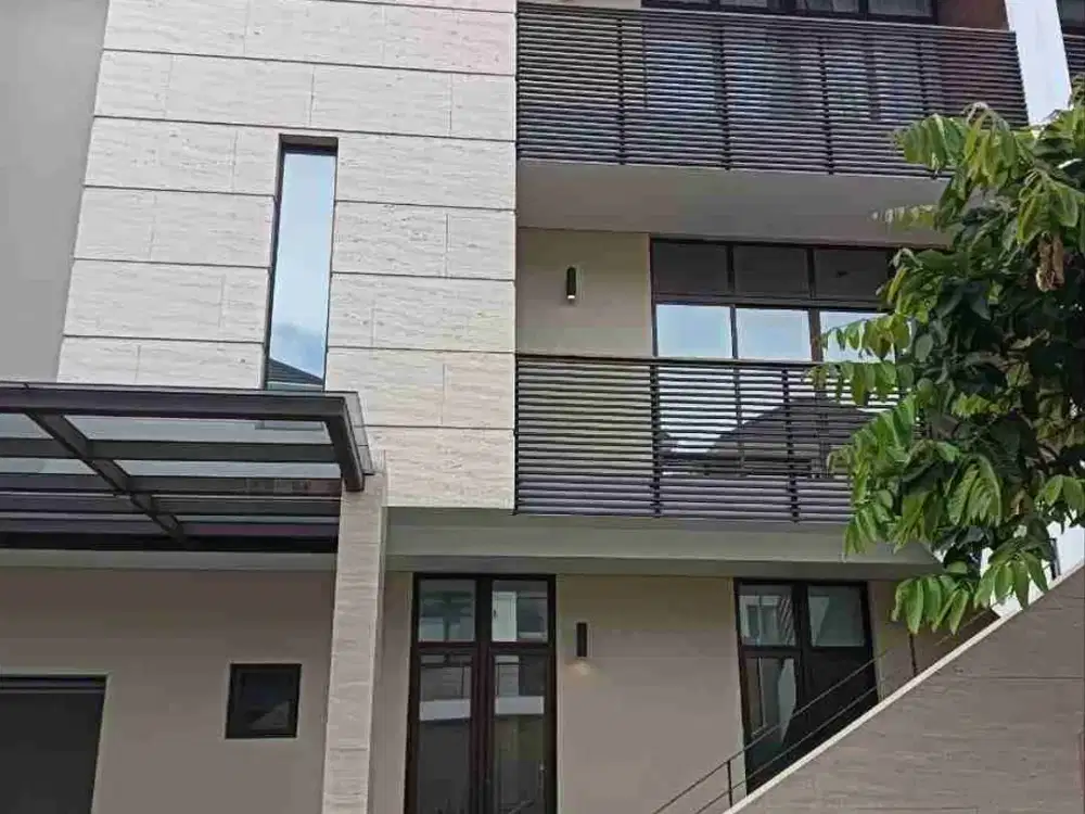Dijual rumah mewah full furnish cluster morizen summarecon