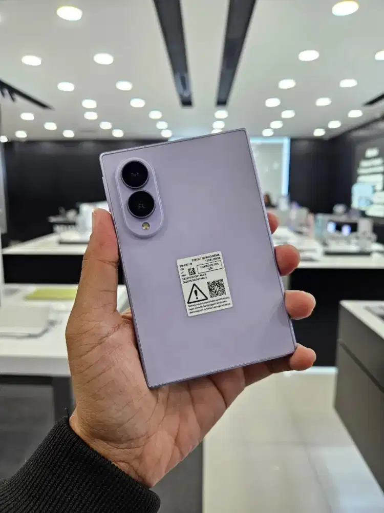 Samsung Galaxy Fold 8