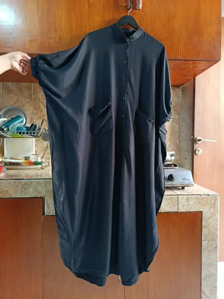 Abaya Lengan 3/4 (Preloved Cabél)