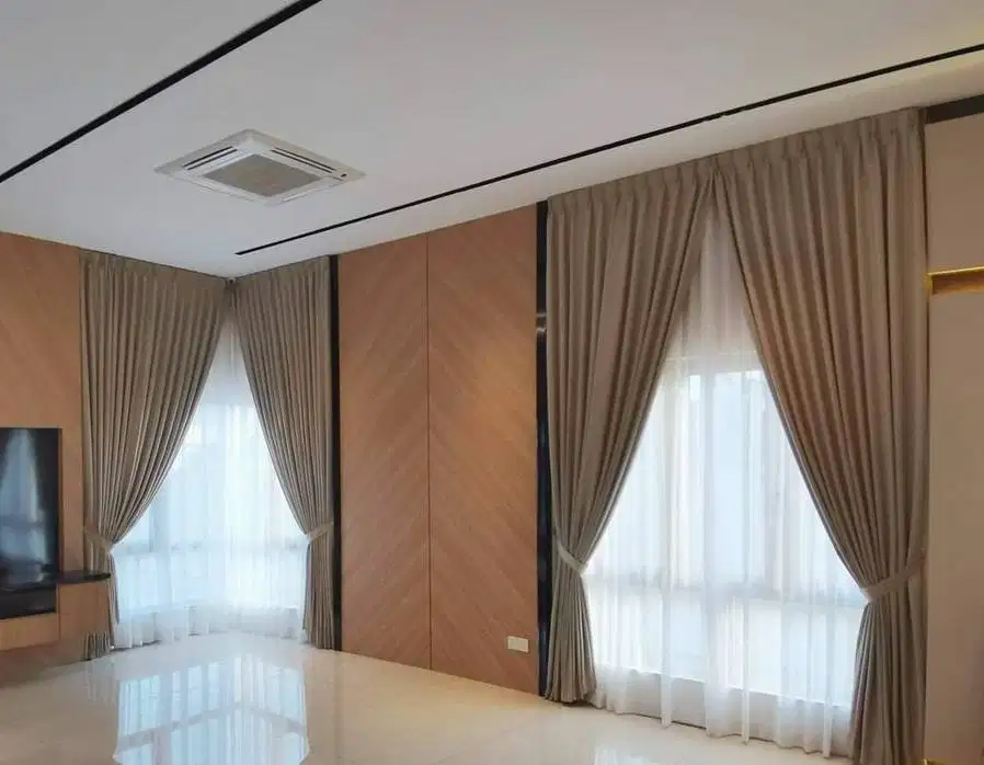Jasa tukang pasang gorden model terbaru gorden blackout gorden kantor