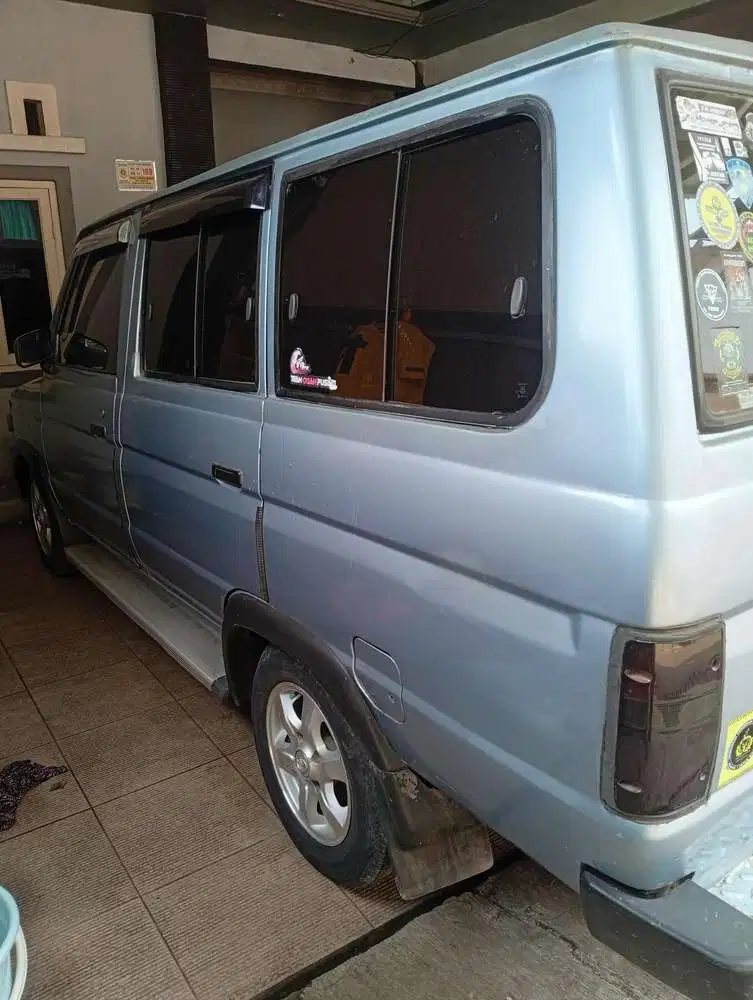 Toyota Kijang 1989 Bensin