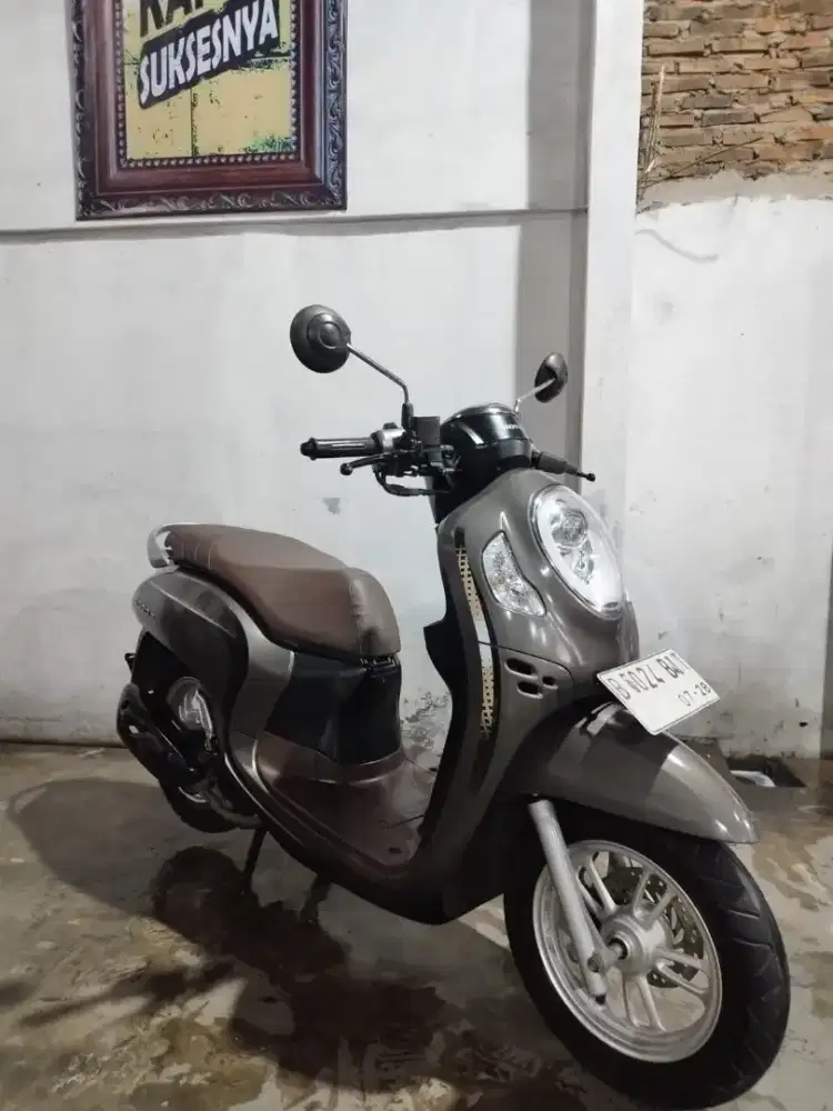 Honda SCOOPY 2023