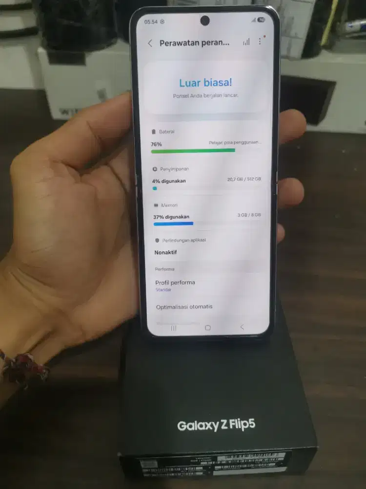 Samsung z filp 5 8/512