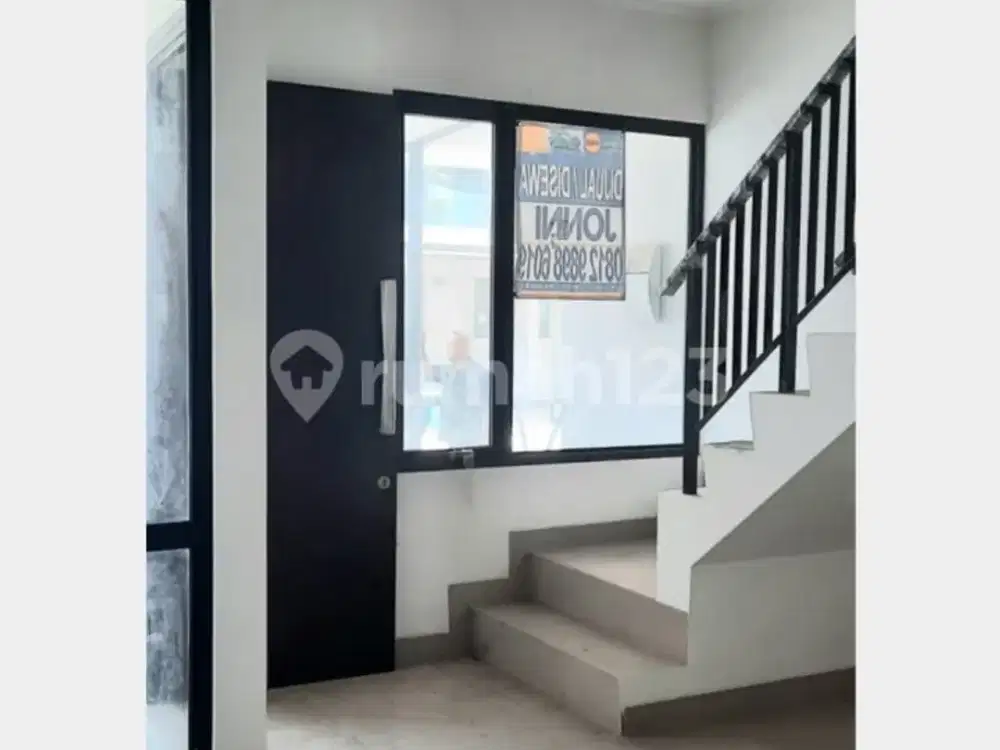 dijual rumah kosongan cluster florida di PIK 2 extension