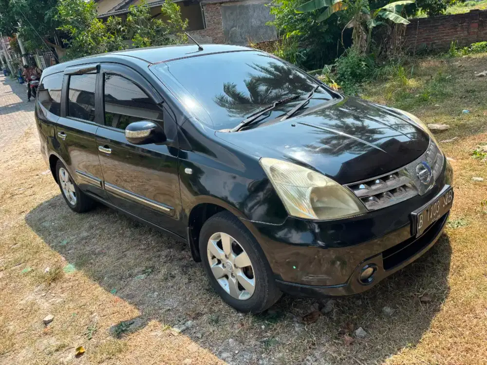 LIVINA XV 2011 MATIC RAWATAN