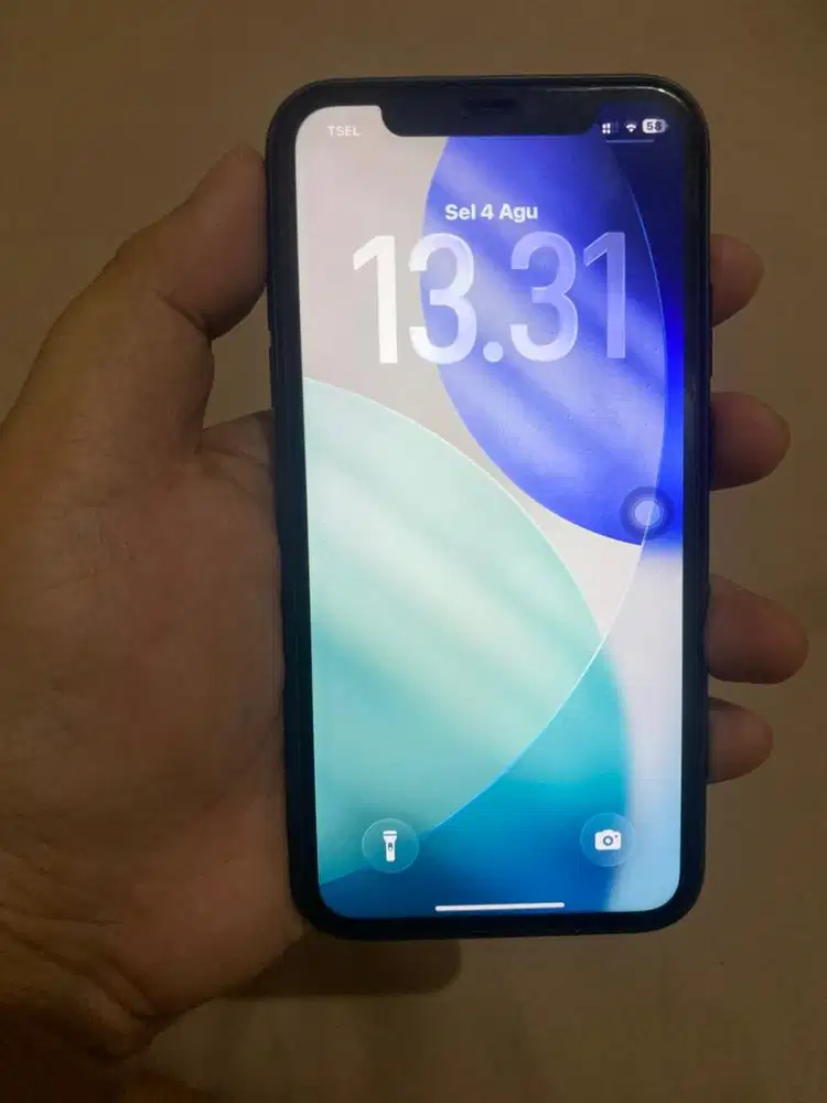 IPHONE 11 64 GB ( BLACK )