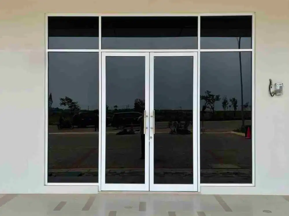 DIJUAL CEPAT RUKAN BOULEVARD BADAN SIAP HUNI KOTA BELANDA PIK 2