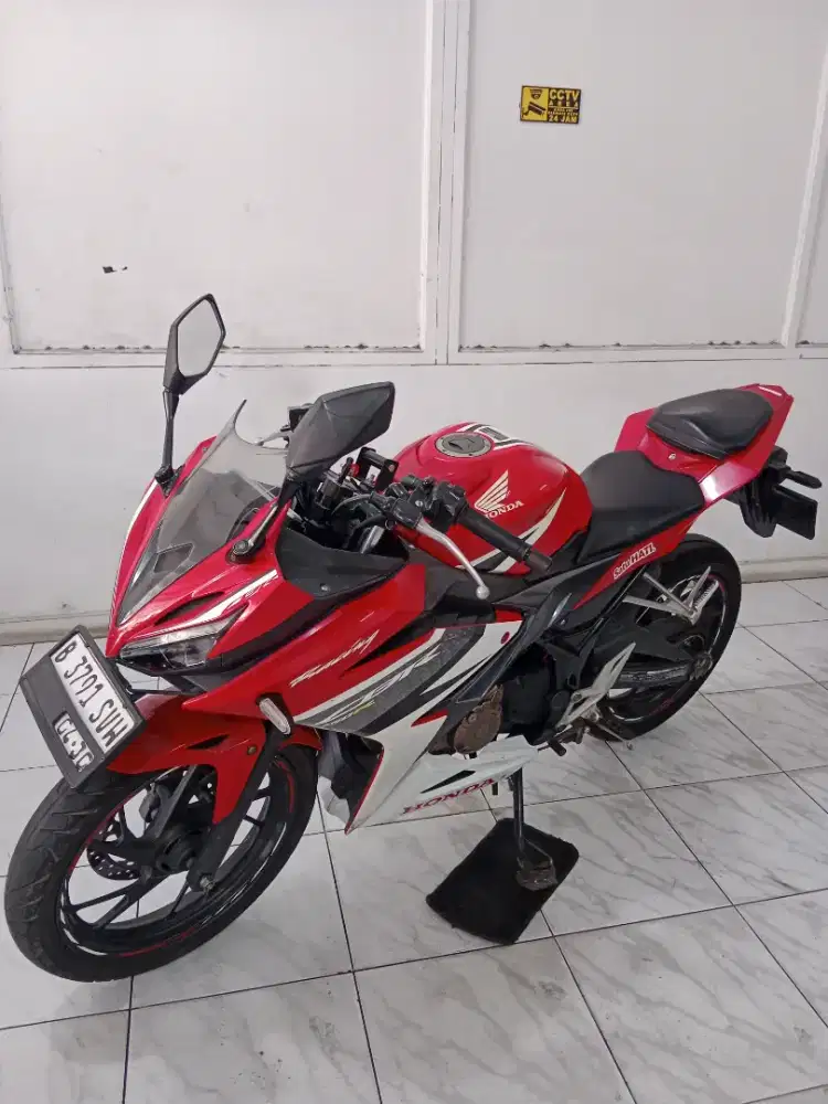Honda CBR th. 2016