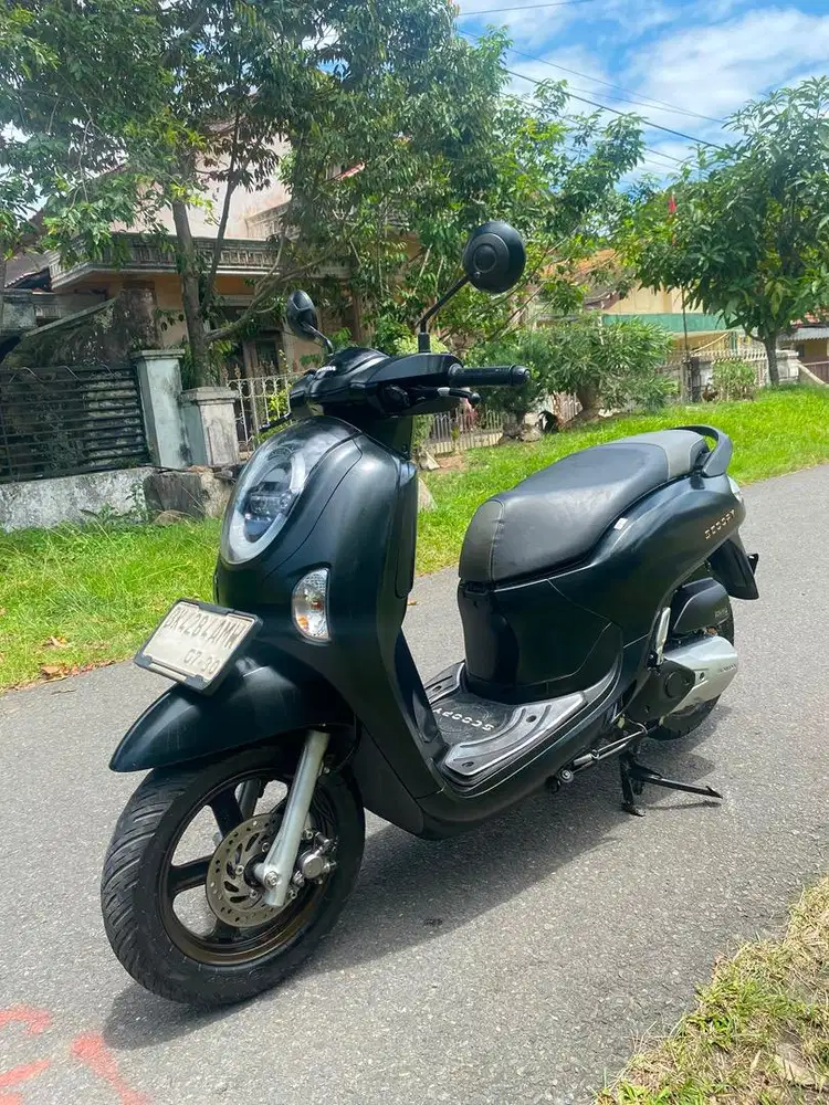 DIJUAL CEPAT HONDA SCOOPY TYPE TERLENGKAP KUNCI KEYLESS REMOT 2025