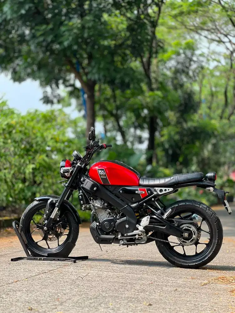 YAMAHA XSR 155 MERAH 2023 KM RENDAH PAJAK PANJANG SIAP HARIAN