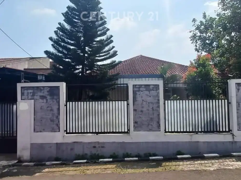 Rumah Strategis Siap Huni Di Jl Sakura Loji Gunung Batu Bogor