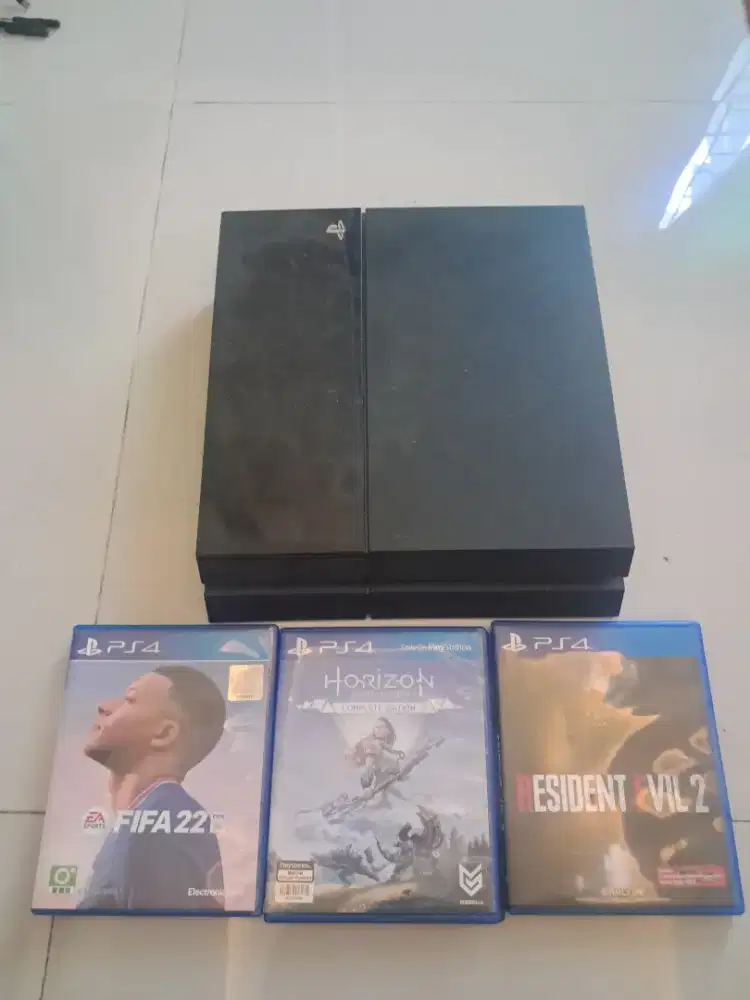 Jual PS4 ori lengkap