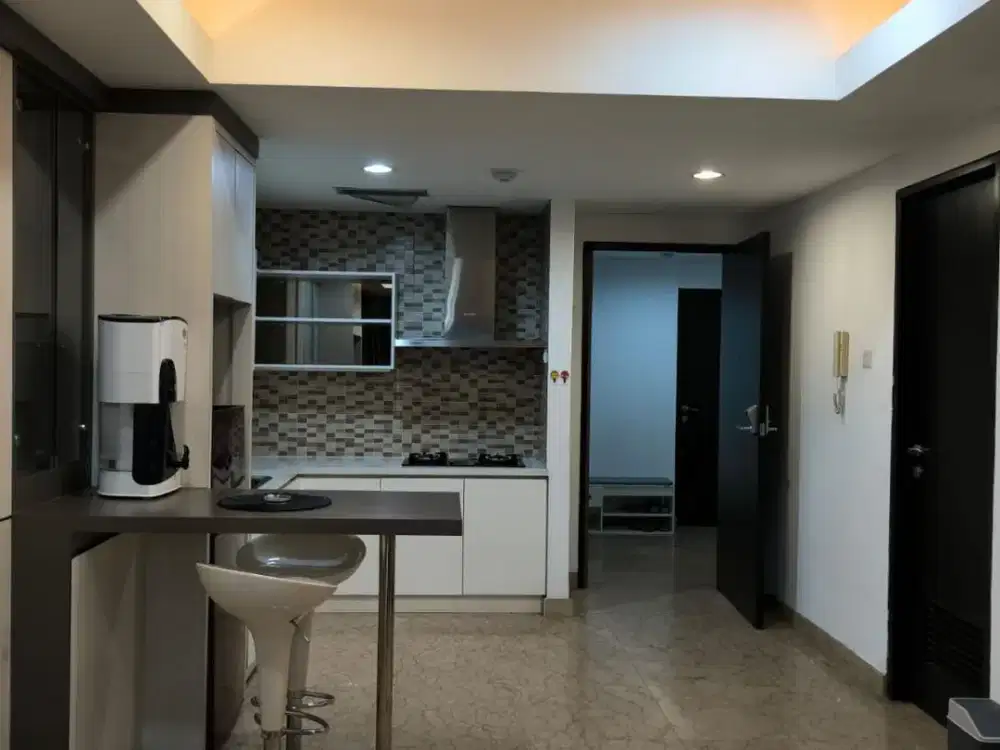 Disewakan Apartemen Cantik Royale Springhill Residence Full Furnished