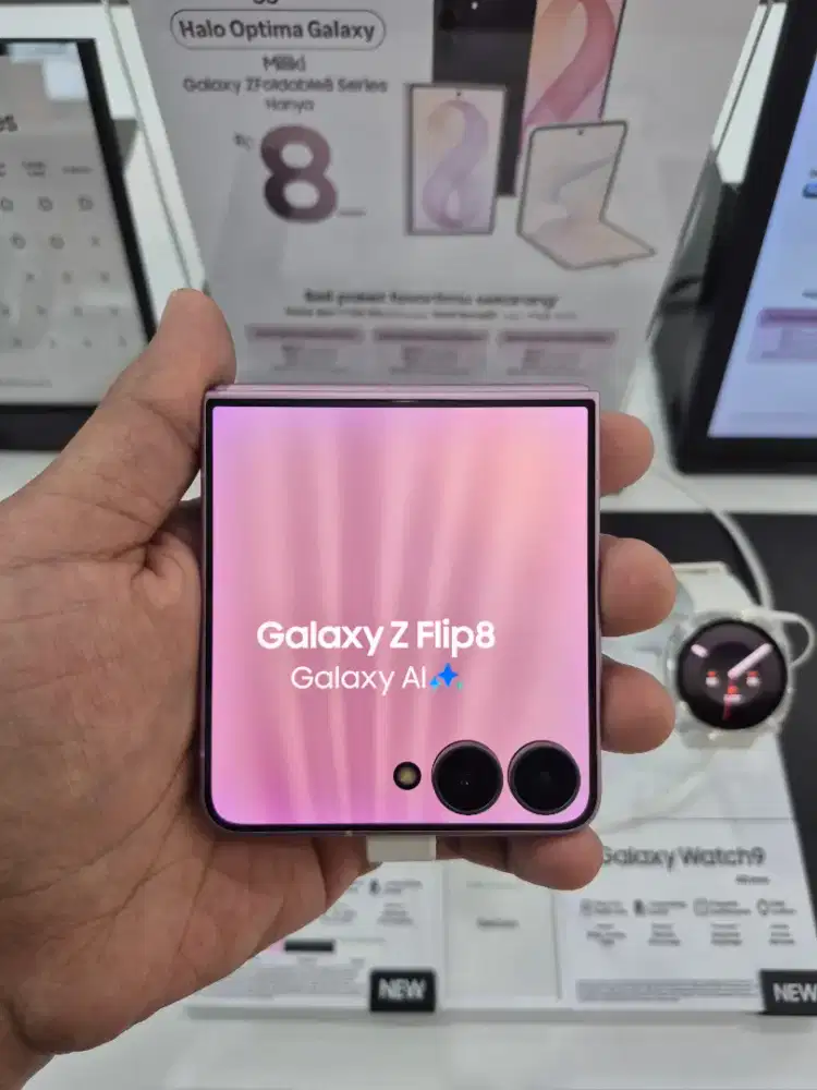 Samsung Galaxy Flip 8 terbaru