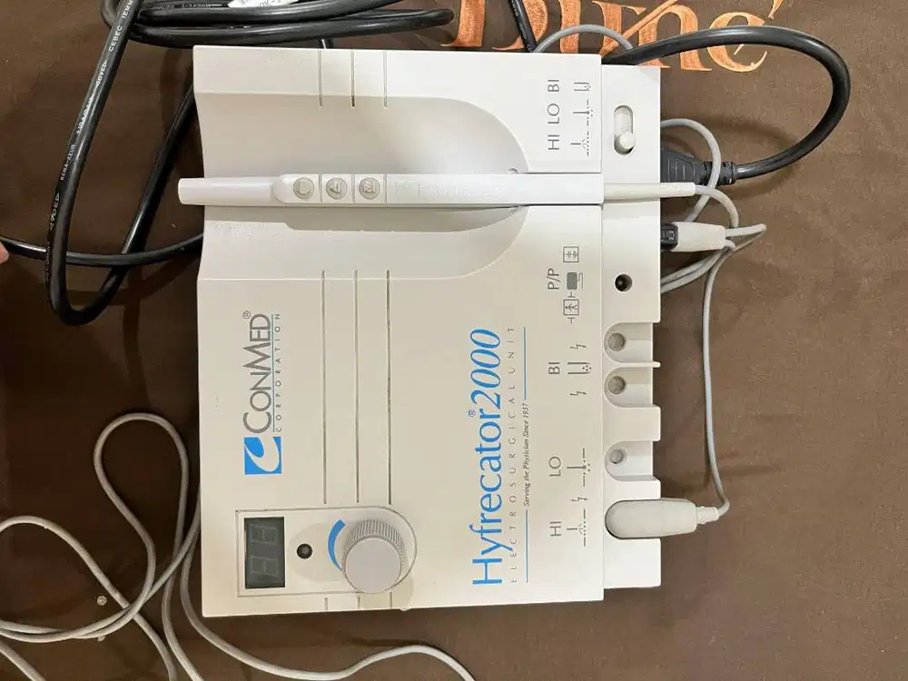 Alat ELECTRO SURGICAL UNIT (HYFRECATOR 2000 )