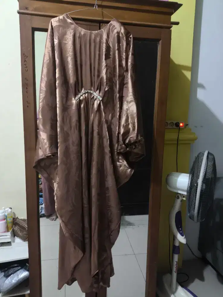 LongDress Kelalawar
