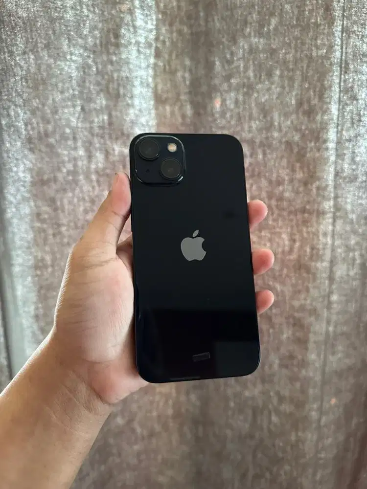 iPhone 13 128 Resmi iBox Unit Chas