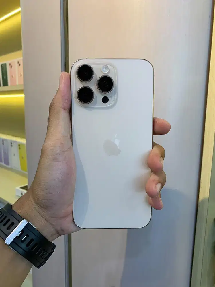 KREDIT HP IPHONE SECOND VIA YESCREDIT CUKUP KTP AJA