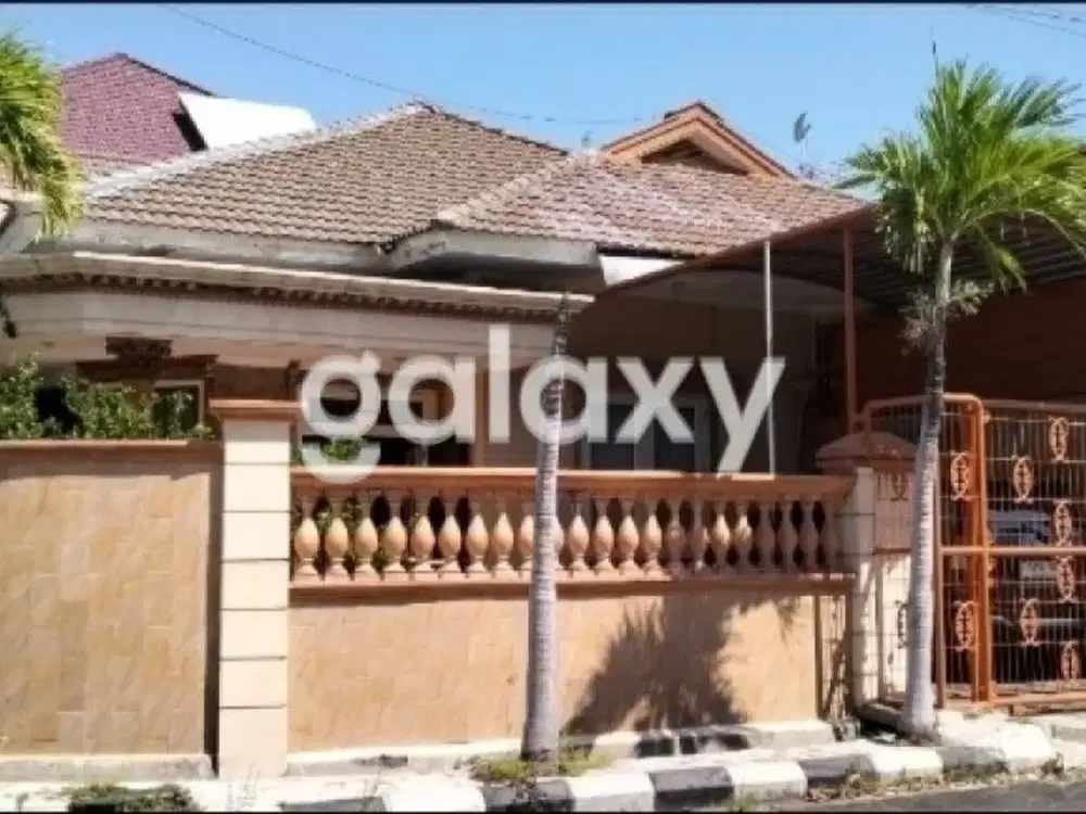 RUMAH HOOK BAGUS DIBANGUN SENDIRI DI SUTOREJO