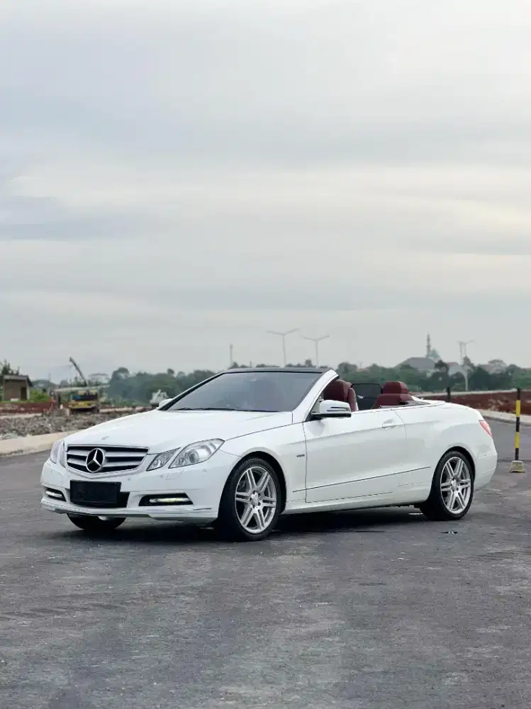 MERCEDES BENZ E250 CABRIOLET THN 2011 TERMURAH