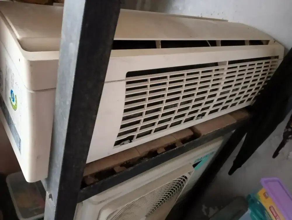 AC Daikin Bekas indoor + outdoor