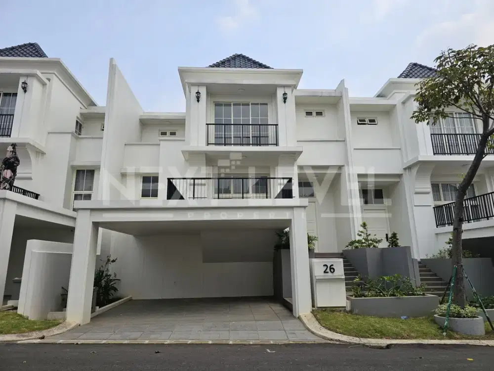 Rumah cantik luas dekat lapangan golf di summarecon bogor