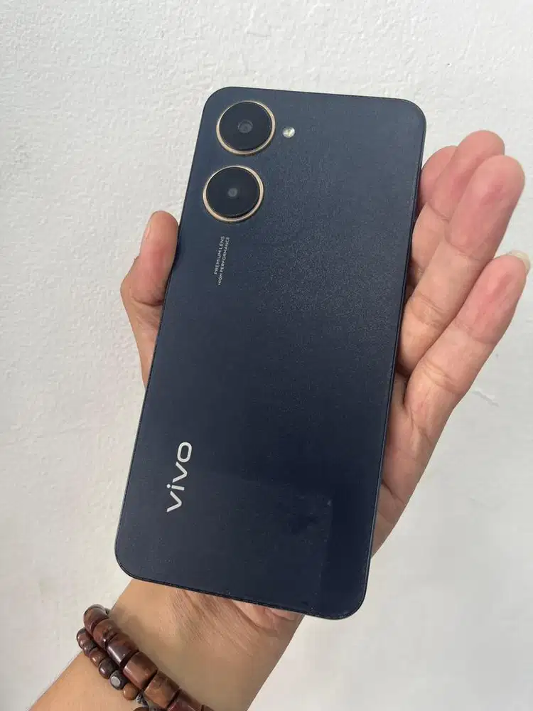 vivo y03 4/128 seken