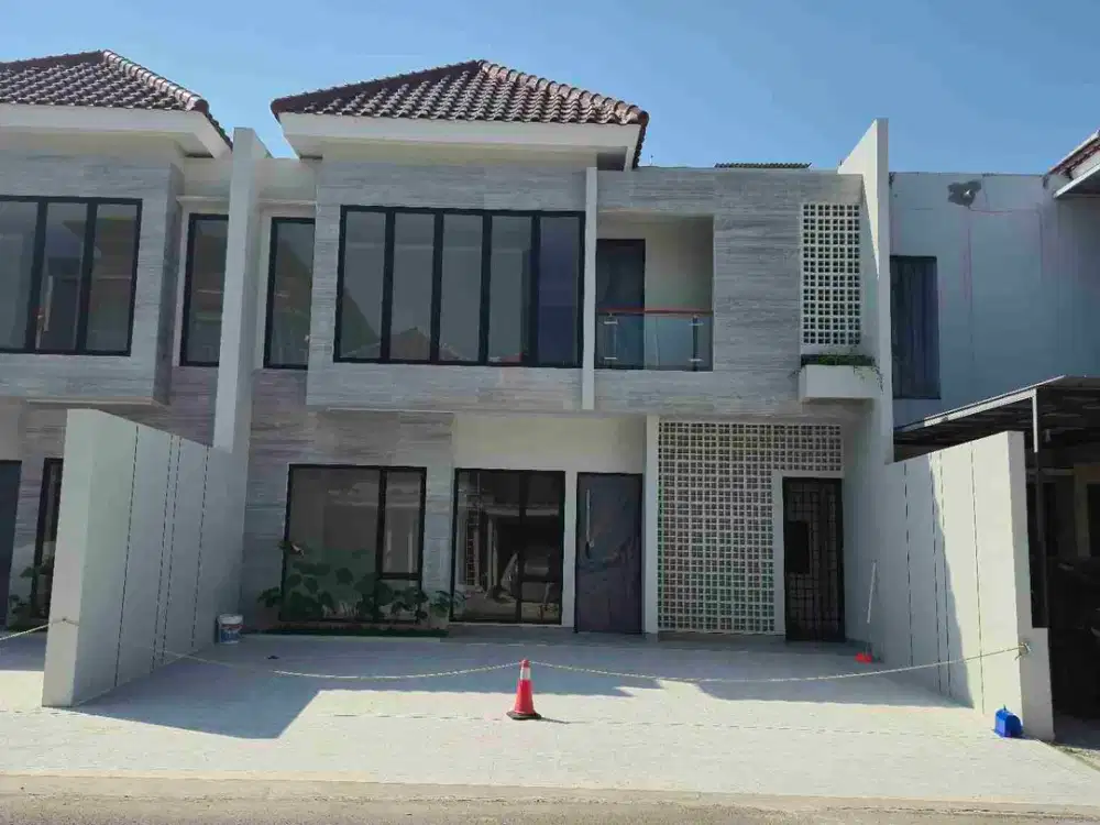 Rumah Mewah Tengah kota Makassar Pettarani 9×20