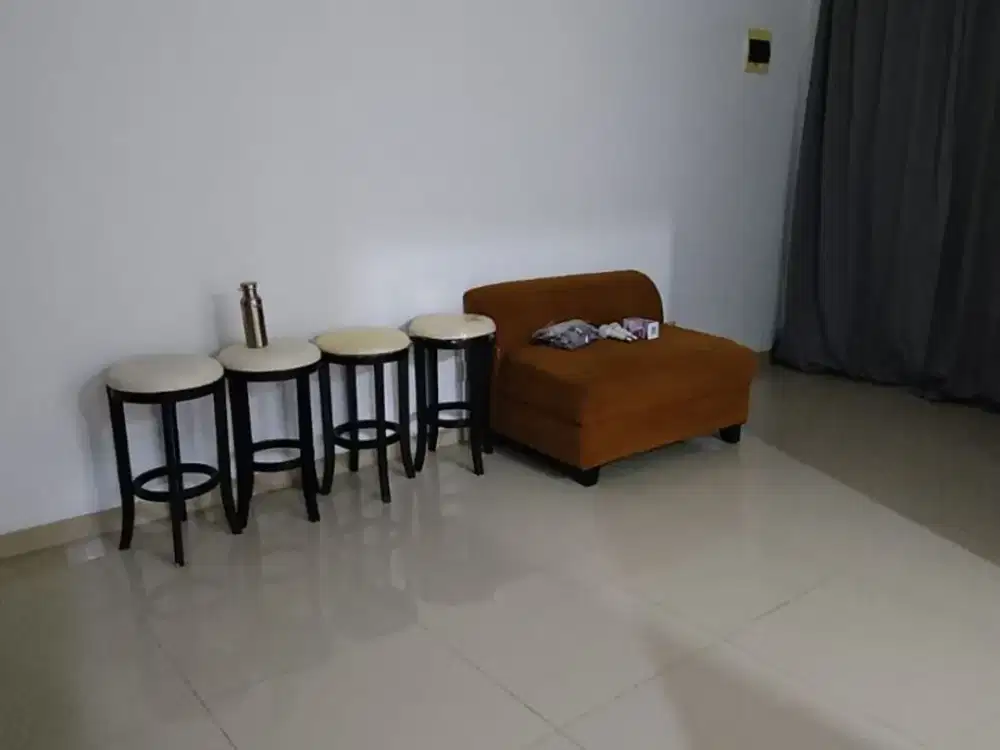 DISEWA RUMAH SUVARNA SUTERA INDIRA MURAH