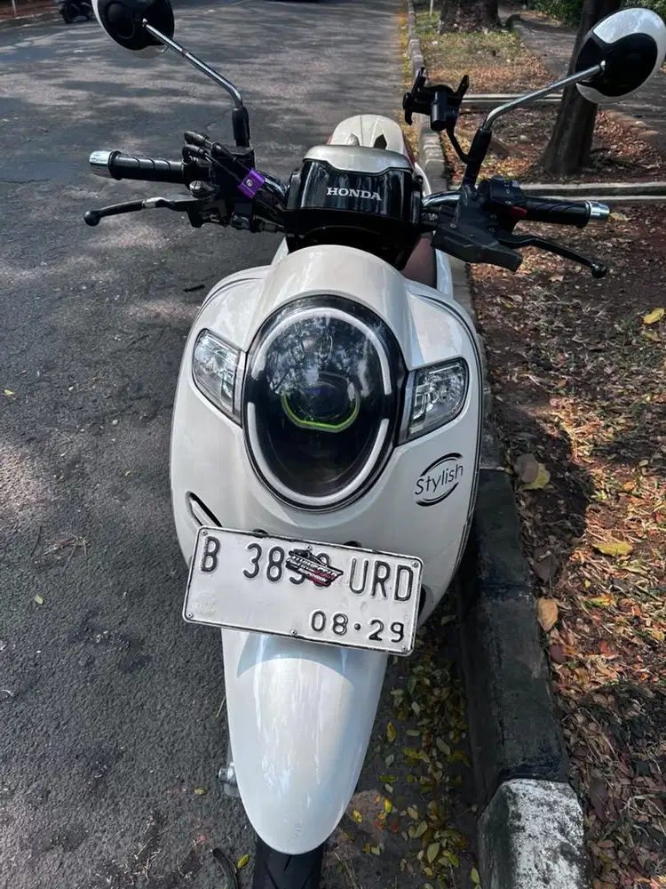 Honda scoopy cbs iss 2018