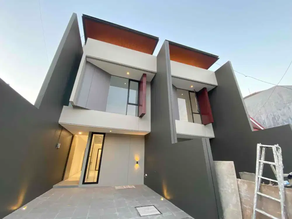 Dijual Rumah di Sutorejo