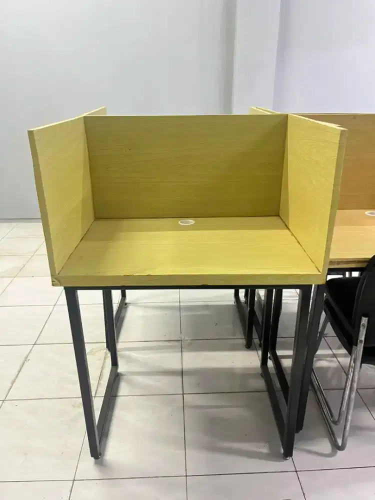 Jual Meja Call Center Warnet