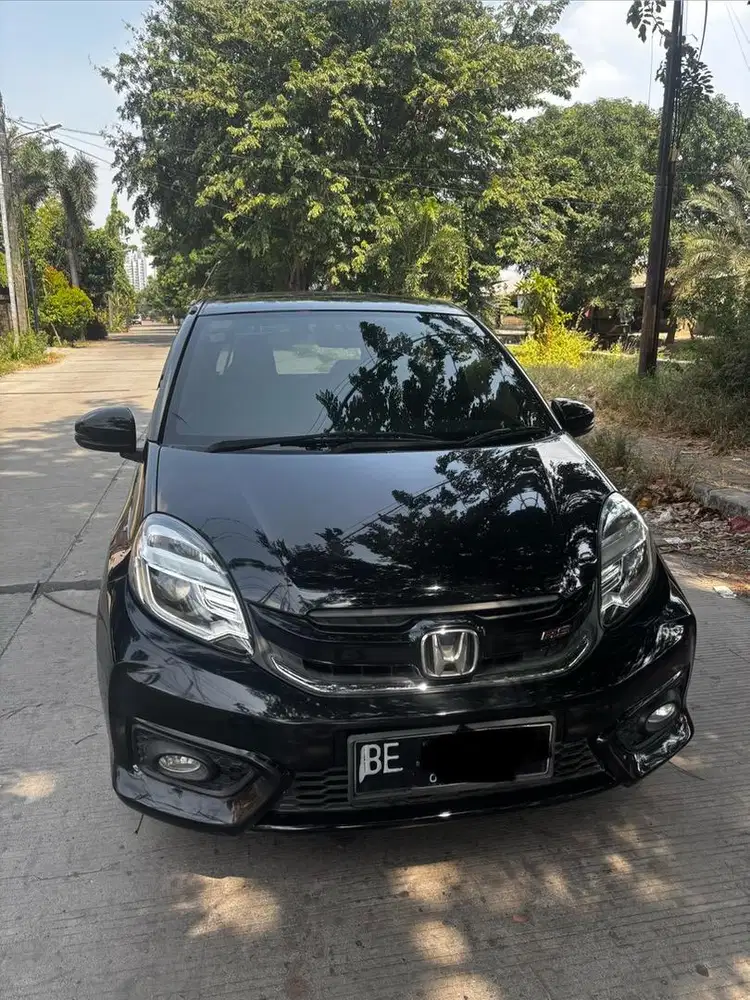 Brio RS Matic Hitam 2016