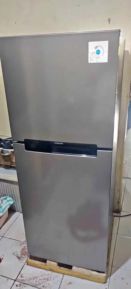 Kulkas 2 Pintu Samsung digital inventer