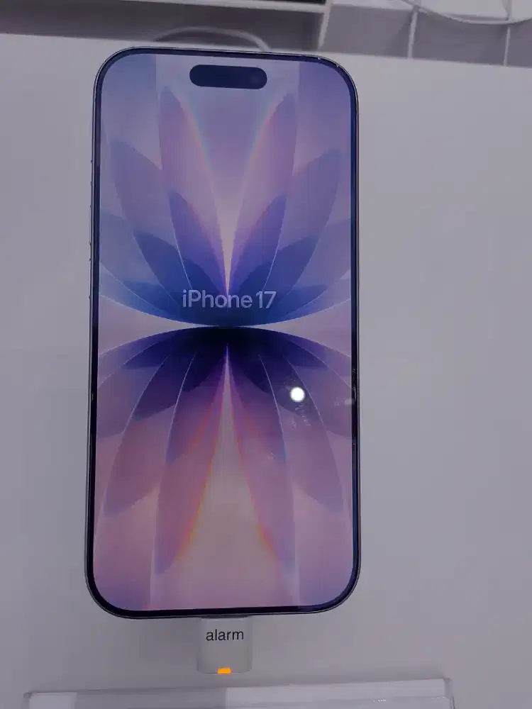 iPhone 17 (cicilan tanpa DP)