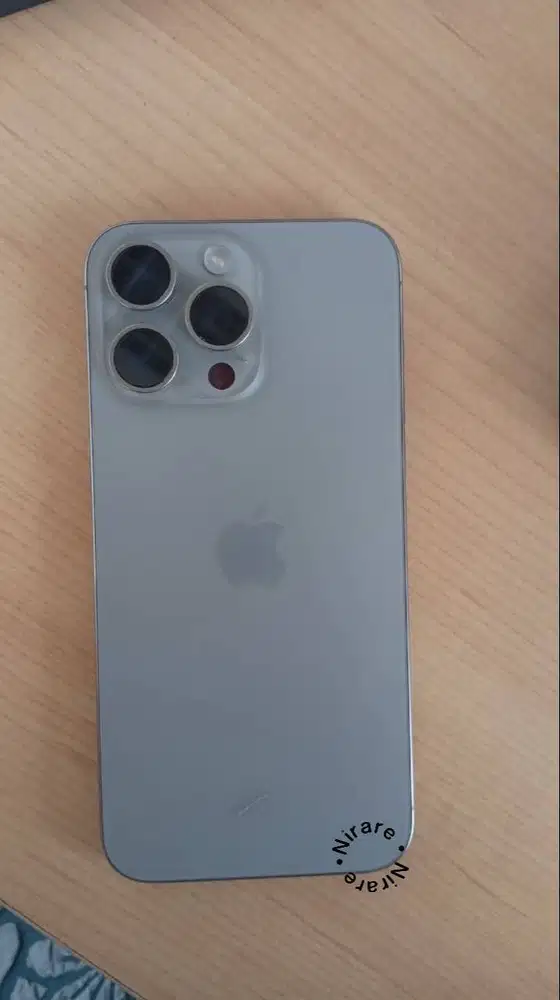 iPhone 15 Pro Max 256GB Resmi ex-iBox (Jual Cepat)