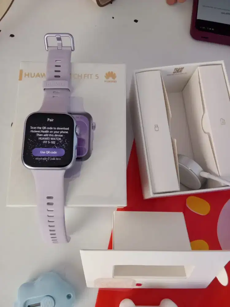 CHASBACKK BESAR BESARAN SMARTWATCH DARI HUAWEI FIT 5