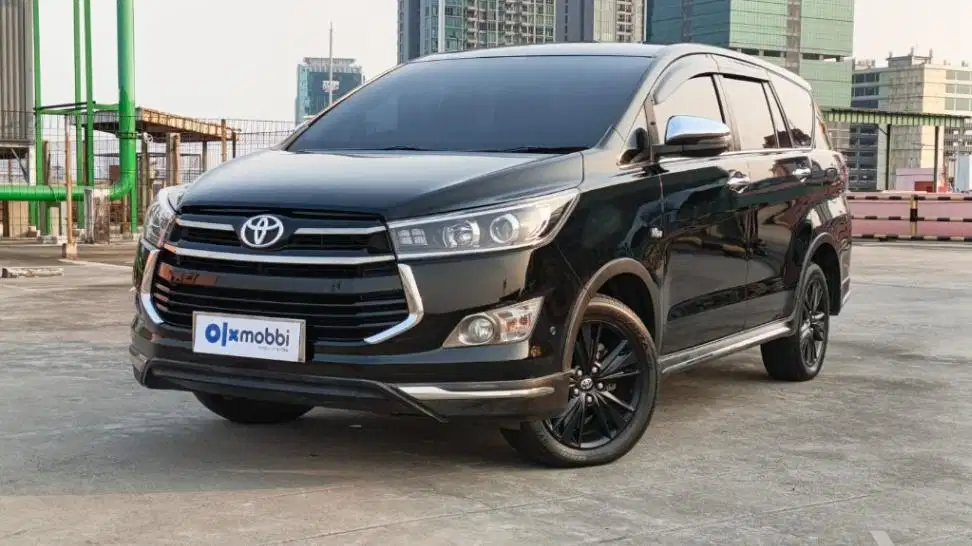 Toyota Kijang Innova 2.0 Venturer Bensin-AT 2019