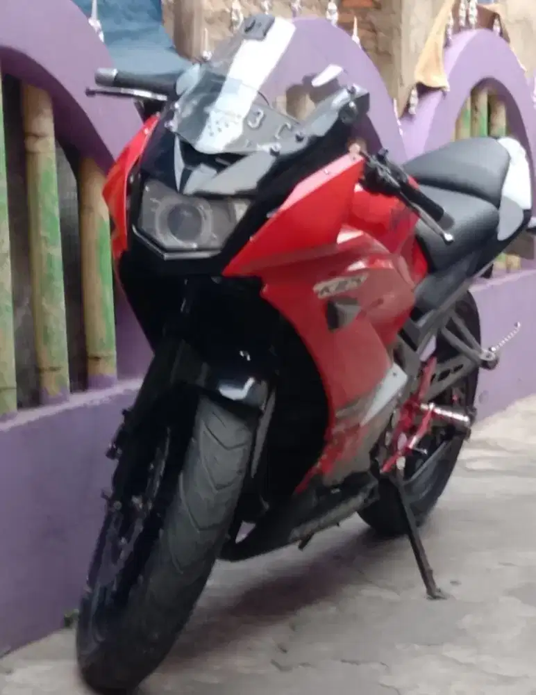 Di jual kawasaki Ninja RR 2013