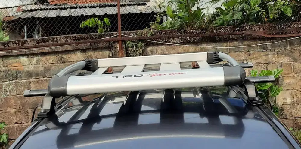 Roofrak + crossbar bagasi atas mobil paltinum,bisa untuk semua mobil