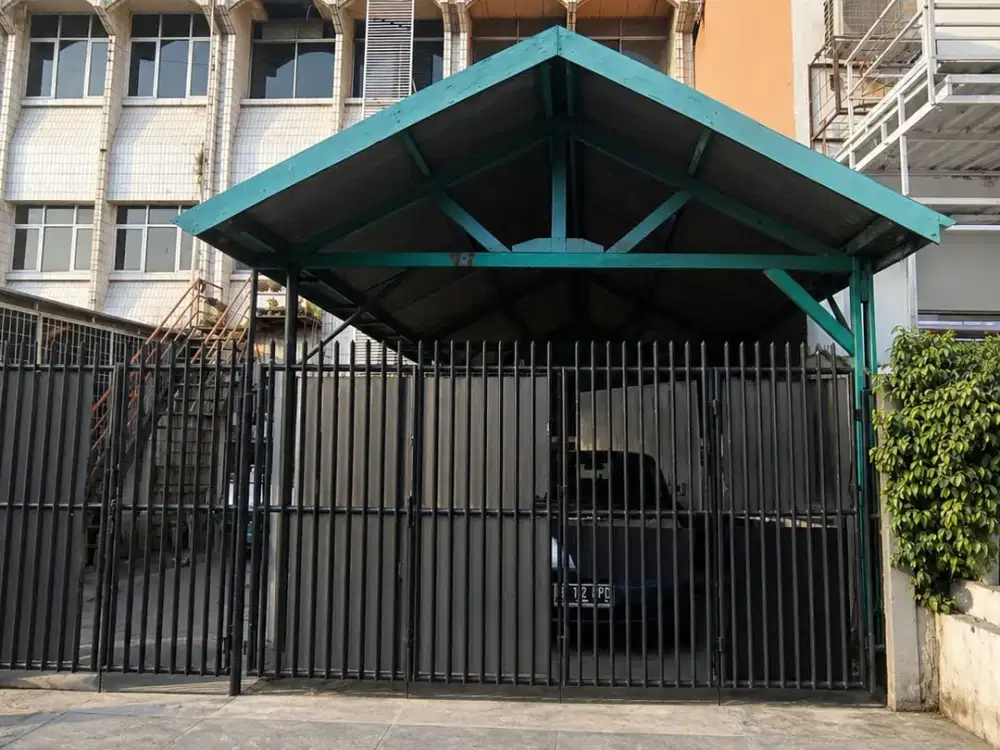 Di Jual Ruko 3 Lantai Lokasi Strategis di Jakarta Pusat