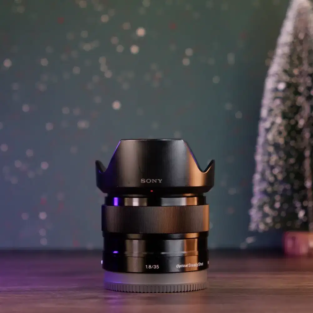 Sony E 35mm F1.8 OSS/Lensa Sony APSC