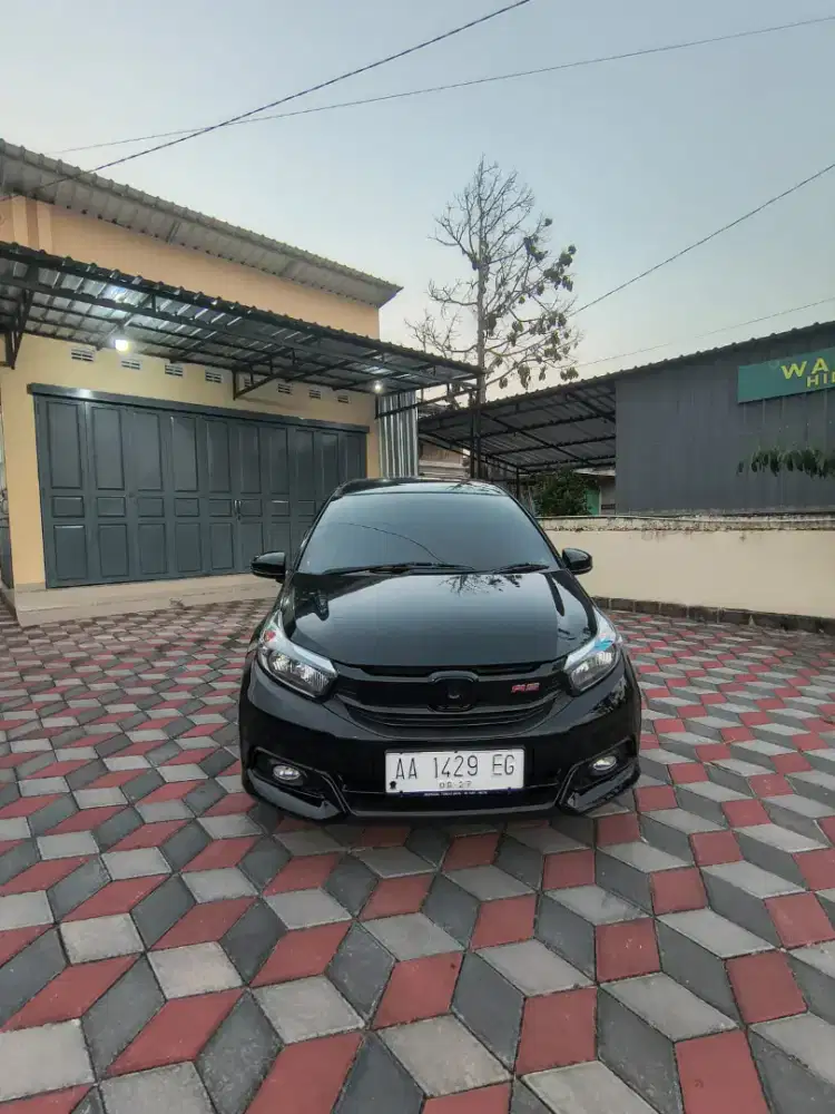HONDA MOBILIO S FACELIFT 2017